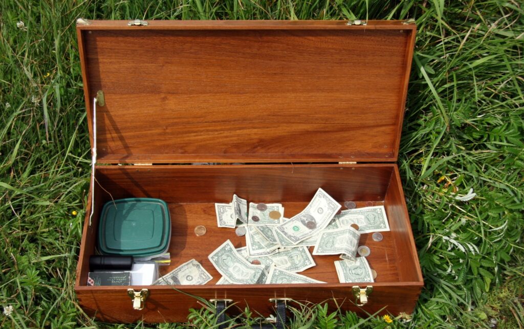 The 5 Best Ways Marketers Can Save Money on Legal Fees This Year